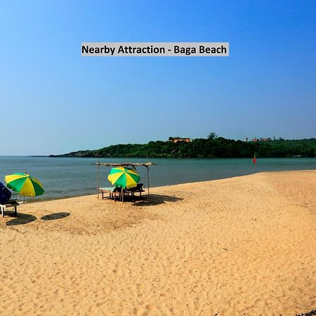 Oyo Royal Castle Near Baga Beach Exterior photo